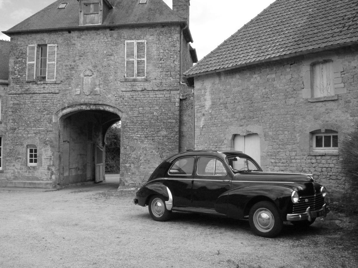 Relais De La Liberte - Utah Beach Sainte-Marie-du-Mont  Esterno foto
